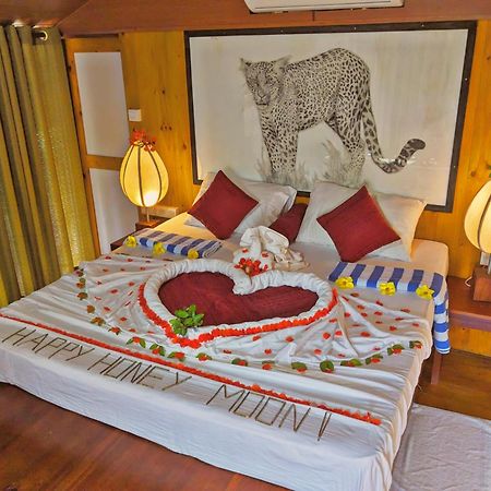 Yala Hotel Lion -Air Conditioned High Luxury Safari Camp Exterior foto