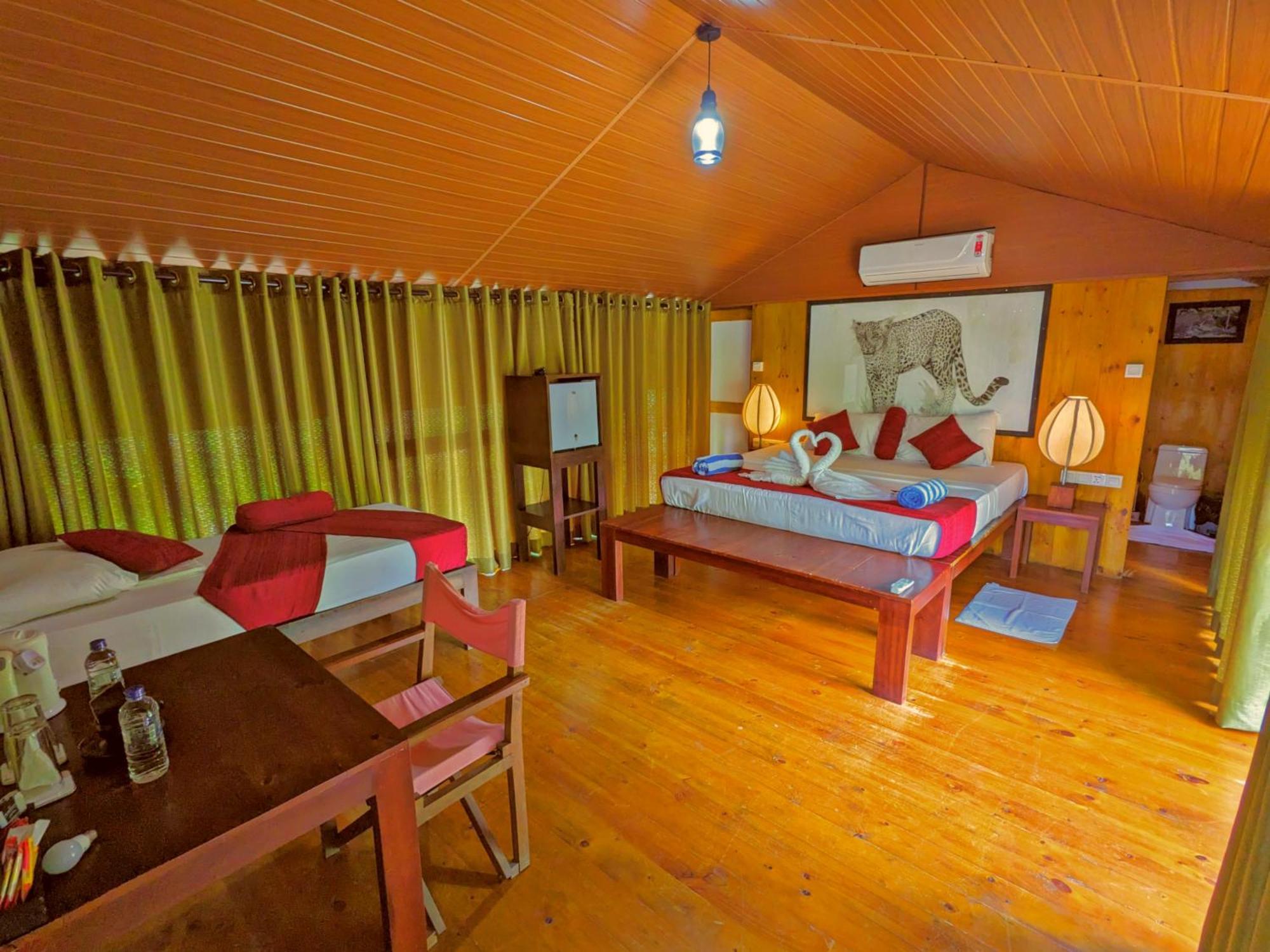 Yala Hotel Lion -Air Conditioned High Luxury Safari Camp Exterior foto